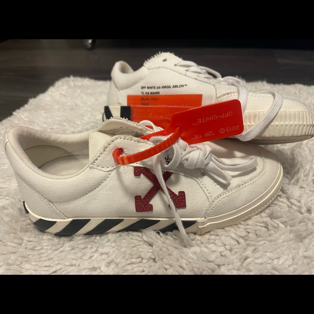 Off White Sneakers